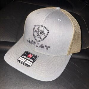 Ariat Two-Tone Gray and Tan Hat